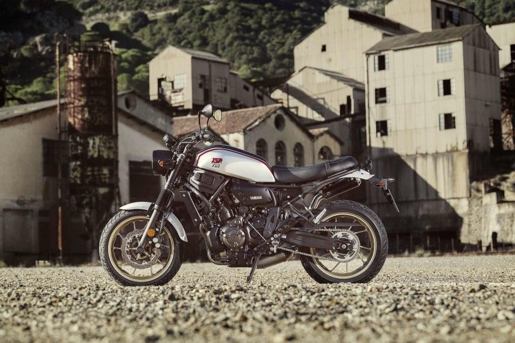 XSR700XTribute1