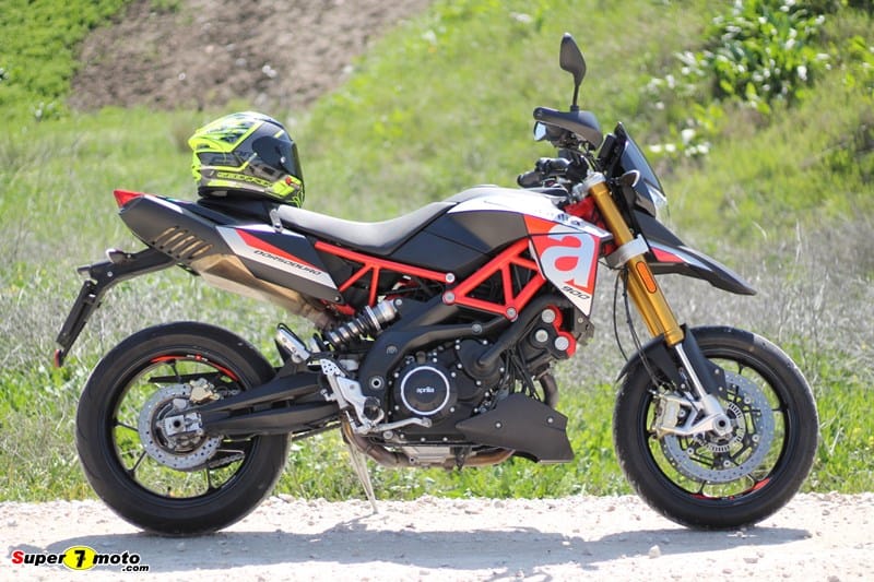 ApriliaDorsoDuro900 06