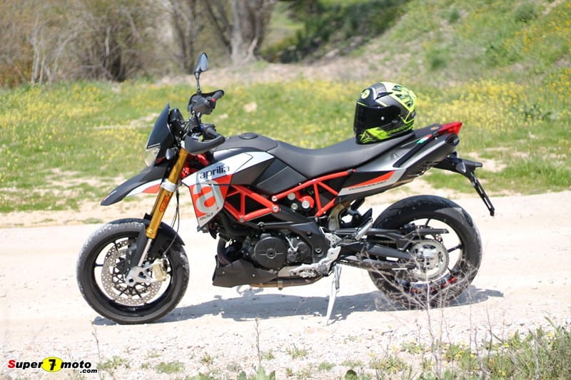 ApriliaDorsoDuro900 07