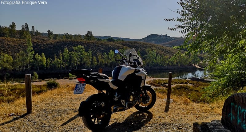 Benelli TRK502 039