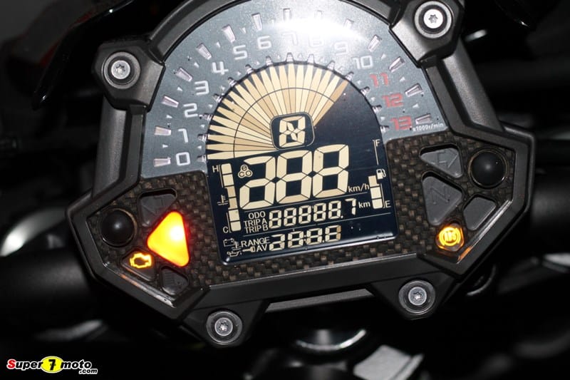 KawaZ900E 13