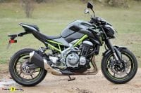 KawaZ900E_05