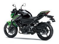 Kawasaki_Z400_13