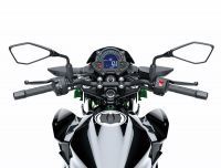 Kawasaki_Z400_27