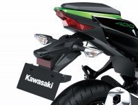 Kawasaki_Z400_29