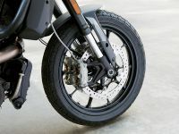 1_Indian_FTR1200_004