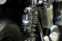 Street_Twin_-_Cafe_Custom_-_Fox_RSU