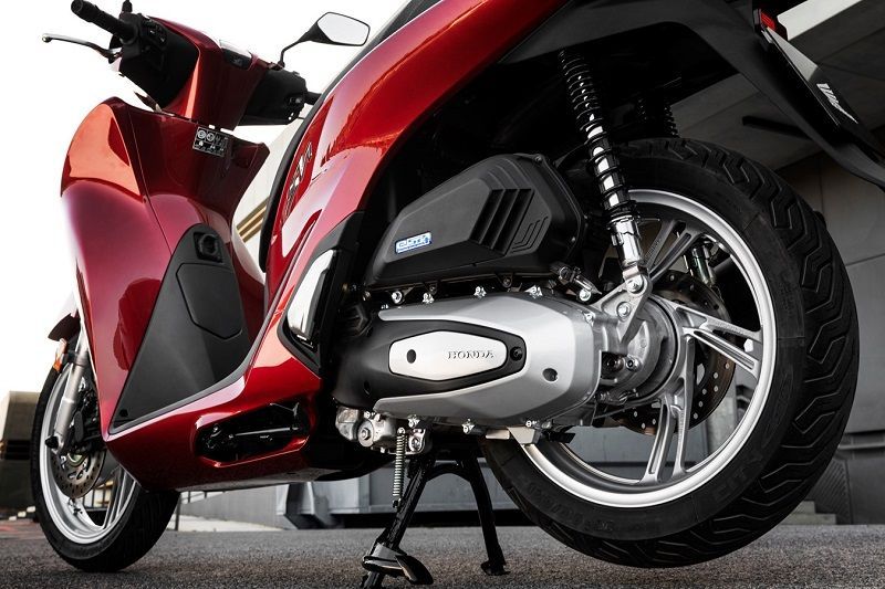 Honda SH125i 6