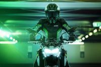 hi_Z900_ACTION_11_web