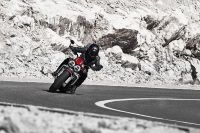 Ndp_Triumph_Rocket3_06