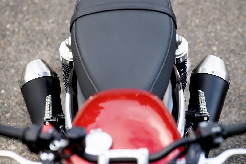 NDP TRIUMPH SPEEDTWIN LLEGADA 31 04