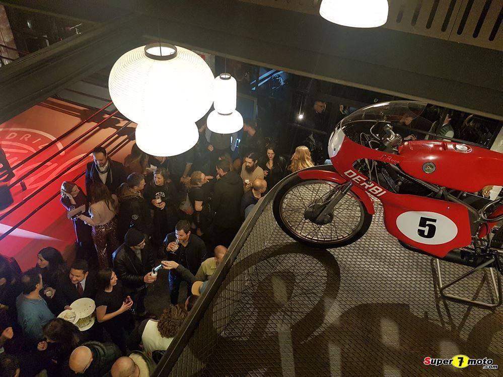 Revival Cafe Madrid 23
