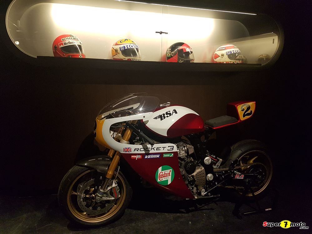 Revival Cafe Madrid 9
