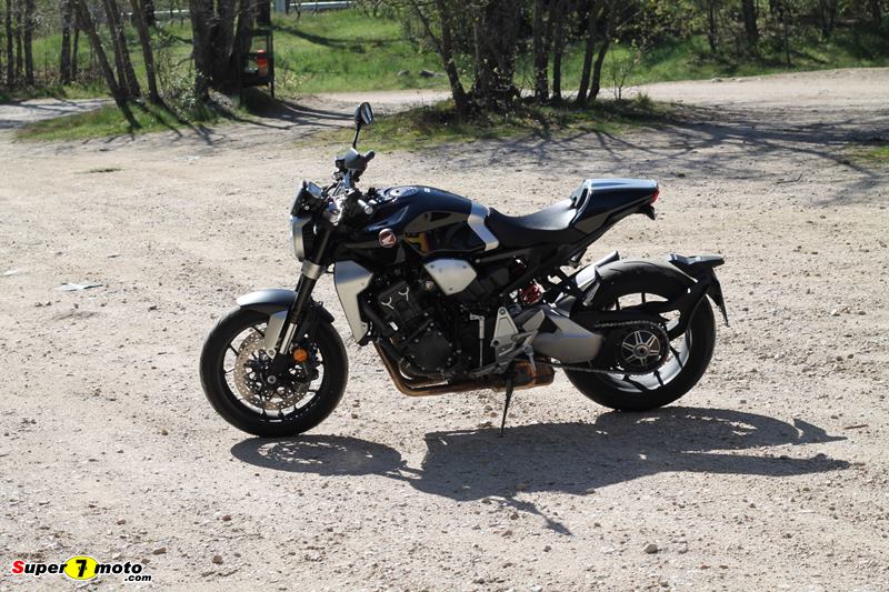 HondaCB1000R 05