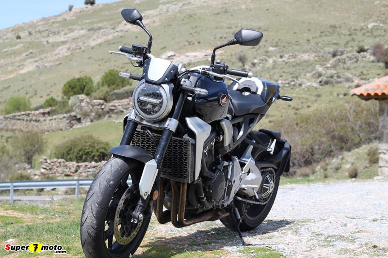 HondaCB1000R 37