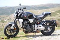 HondaCB1000R_35