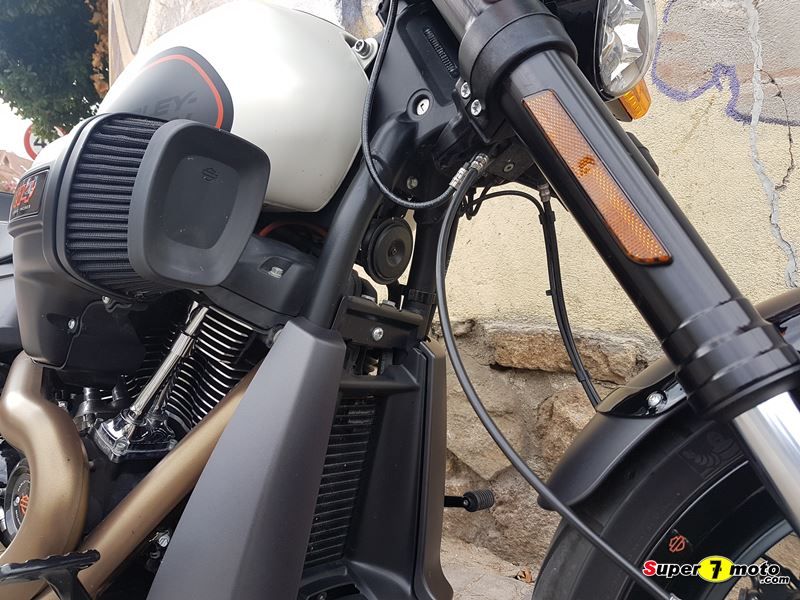 Harley Davidson FXDR 14