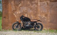 analog-motorcycles-triumph-black-and-tan-small-0023-1024x645
