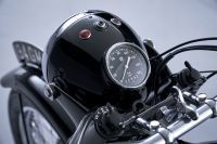 P90386329-highRes