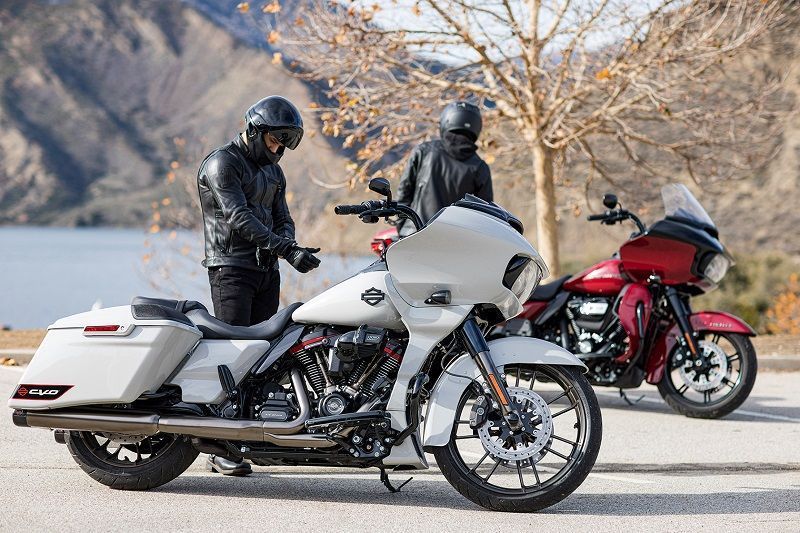 CVO Road Trip Glide 2