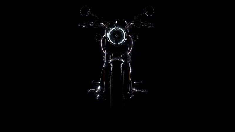 teaser front silloutte