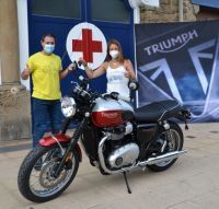 Ndp_Triumph_CruzRoja_Ganador_-_PalomaLence-Triumph_
