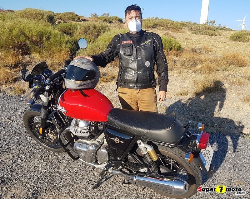 Royal Enfield Interceptor 54