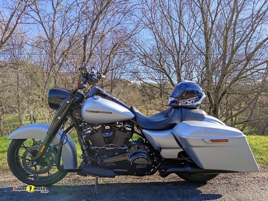 Harley Davidson Road King Special 4