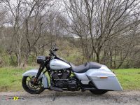 Harley-Davidson_Road_King_Special_1