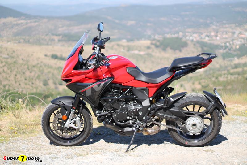MVAgustaTurismoVelocce 106