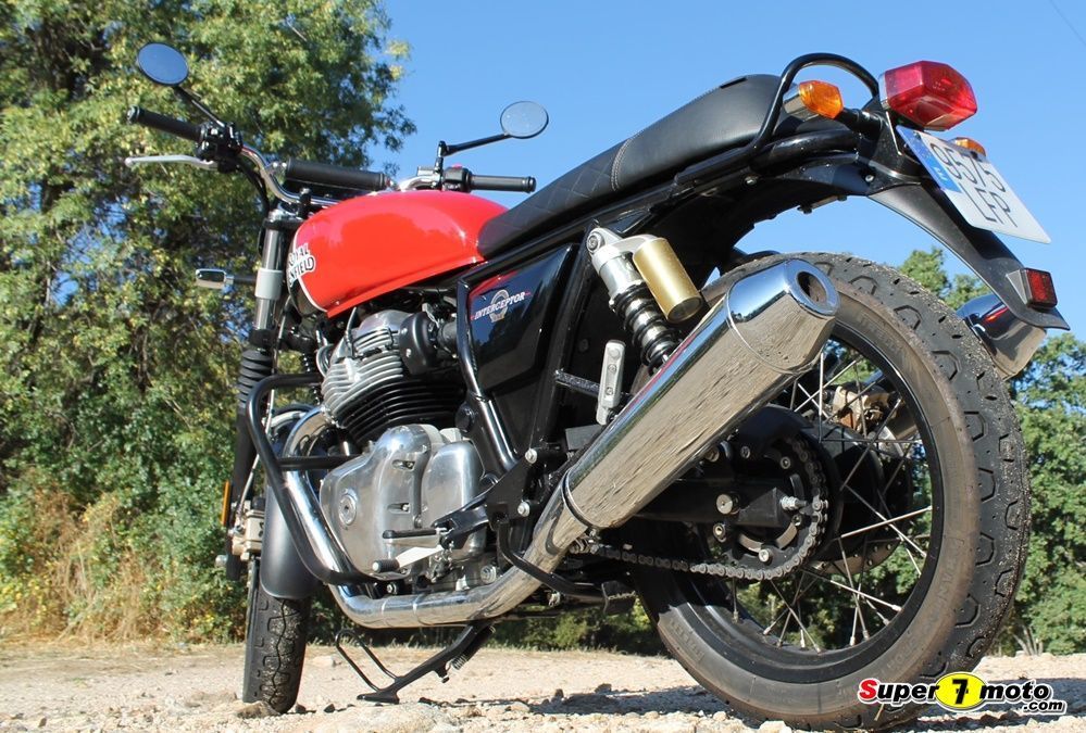 Royal Enfield Interceptor 31