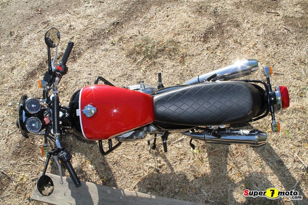Royal Enfield Interceptor 7
