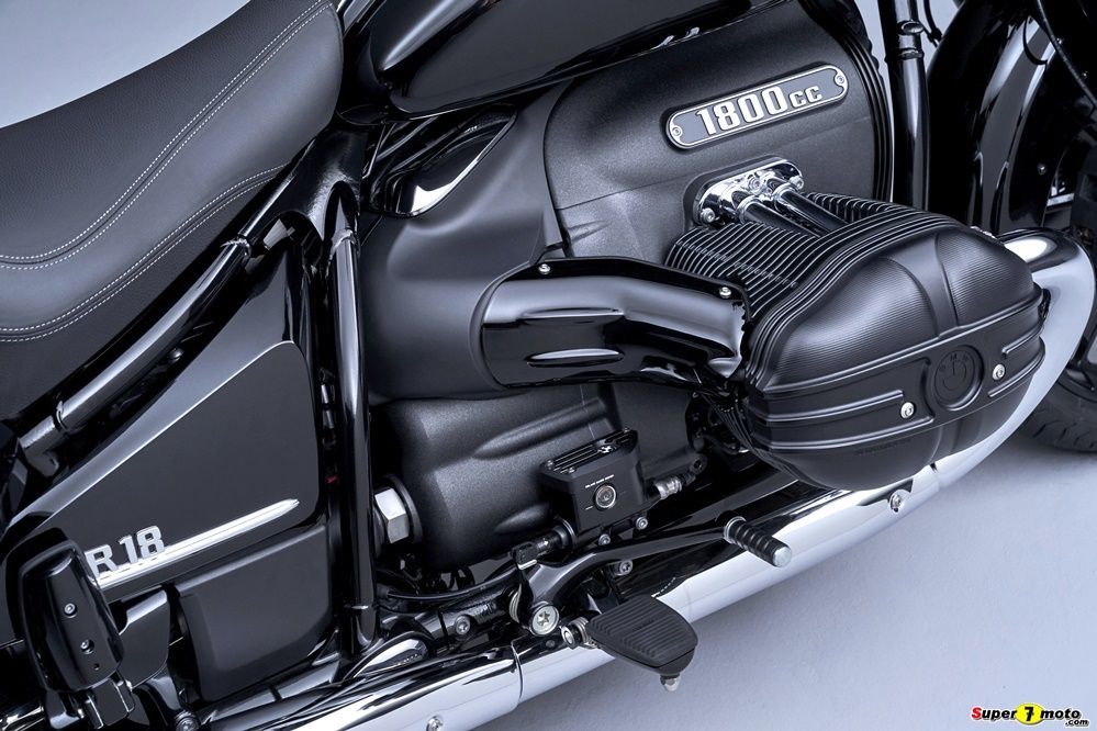 P90430825 highRes the new bmw r 18 b 0
