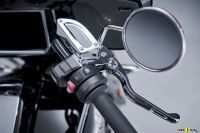 P90430859_highRes_the-new-bmw-r-18-b-f