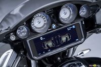 P90430872_highRes_the-new-bmw-r-18-b-f
