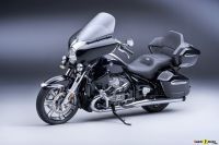 P90431028_highRes_the-new-bmw-r-18-tra_1