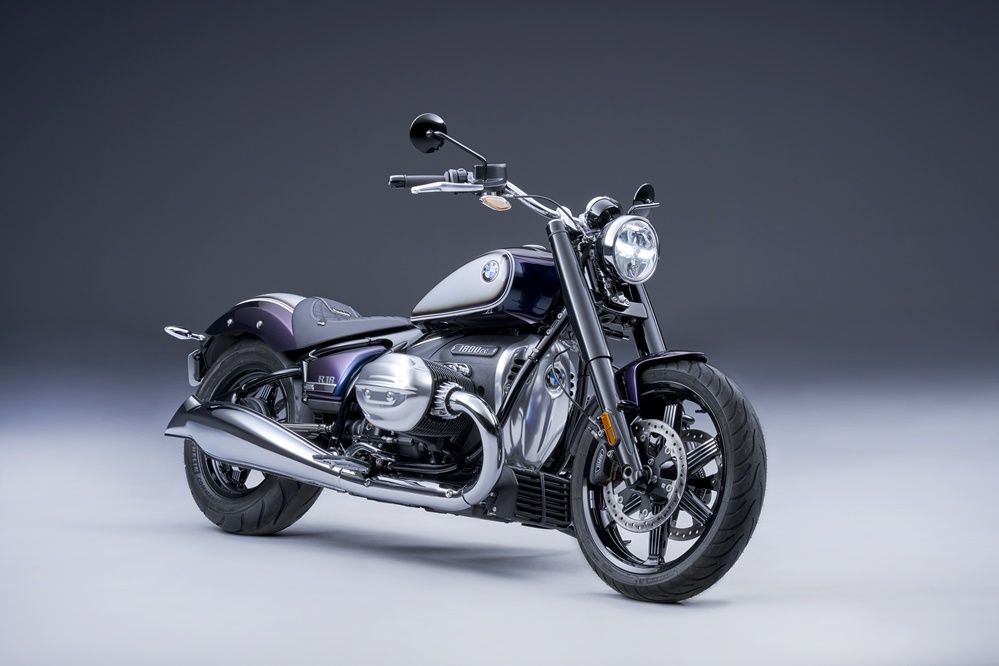 BMW R18 Super7moto 26