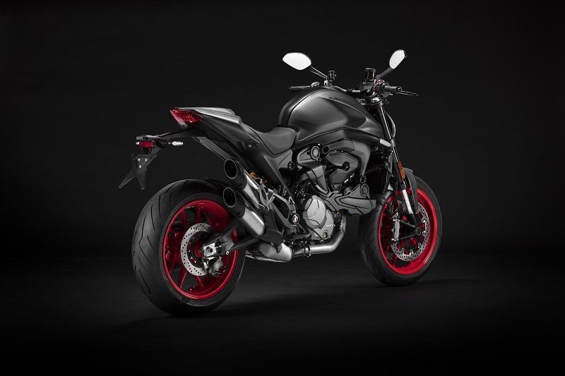 MY21 DUCATI MONSTER PLUS 4 UC214636 High