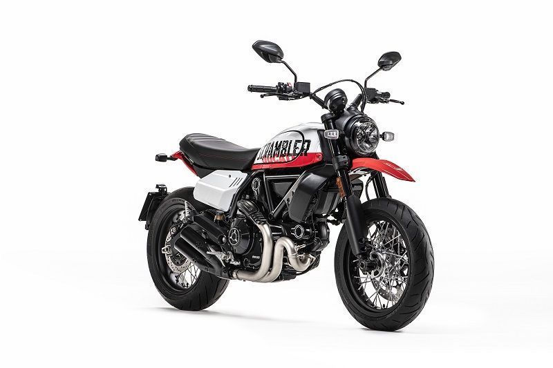 MY22 DucatiScrambler UrbanMotard 004 UC341492 High