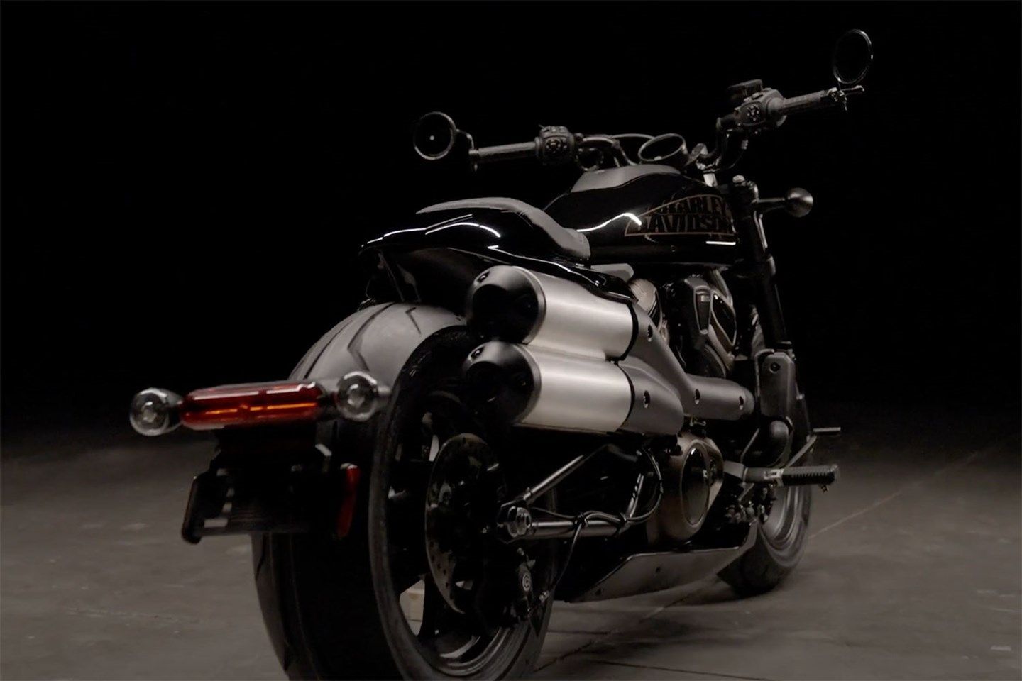 Harley 1250 Custom rear