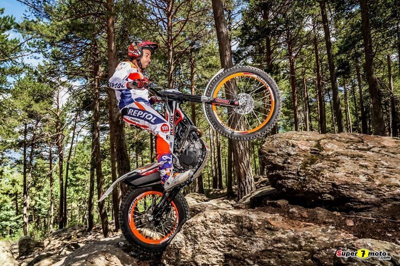 345516 Montesa Cota 301RR Race Replica
