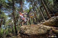 345518_Montesa_Cota_301RR_Race_Replica