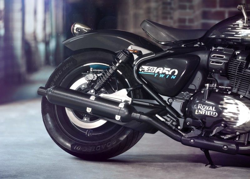 EICMA Detail Garage RearEnd RHS