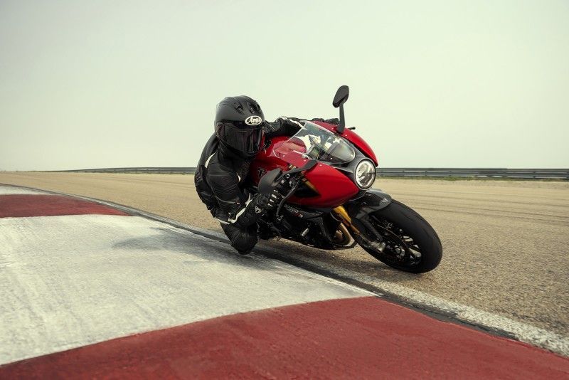 Ndp Triumph SpeedTriple1200RR 24