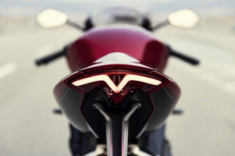 Ndp Triumph SpeedTriple1200RR 51