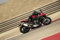 Ndp_Triumph_SpeedTriple1200RR_03