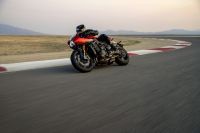 Ndp_Triumph_SpeedTriple1200RR_22