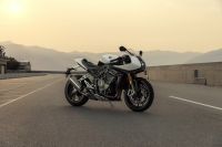 Ndp_Triumph_SpeedTriple1200RR_32