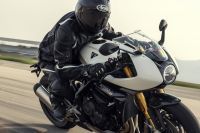 Ndp_Triumph_SpeedTriple1200RR_34
