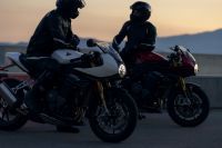 Ndp_Triumph_SpeedTriple1200RR_37